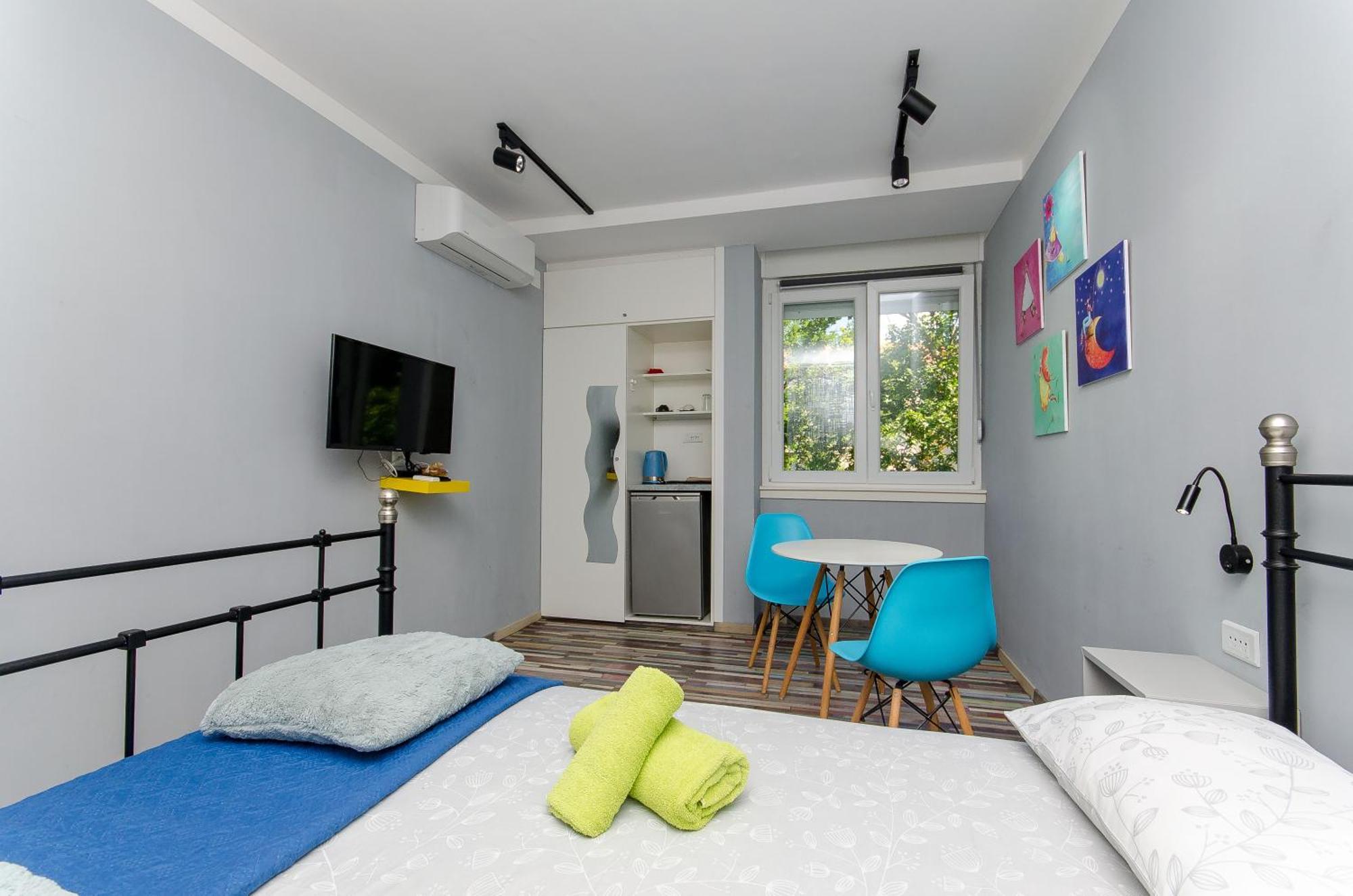 Malena Rooms Split Exterior photo